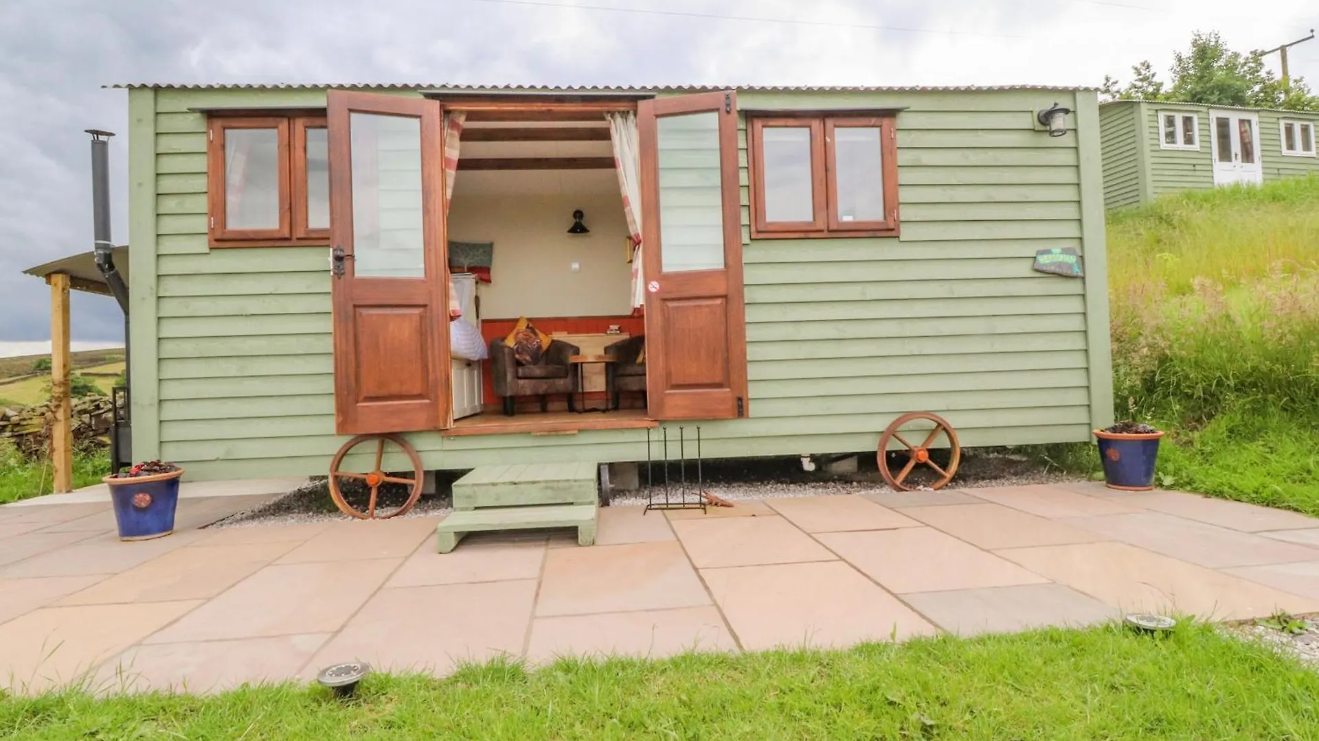 The Herdsman Luxury Shepherds Hut Barnoldswick Holiday home